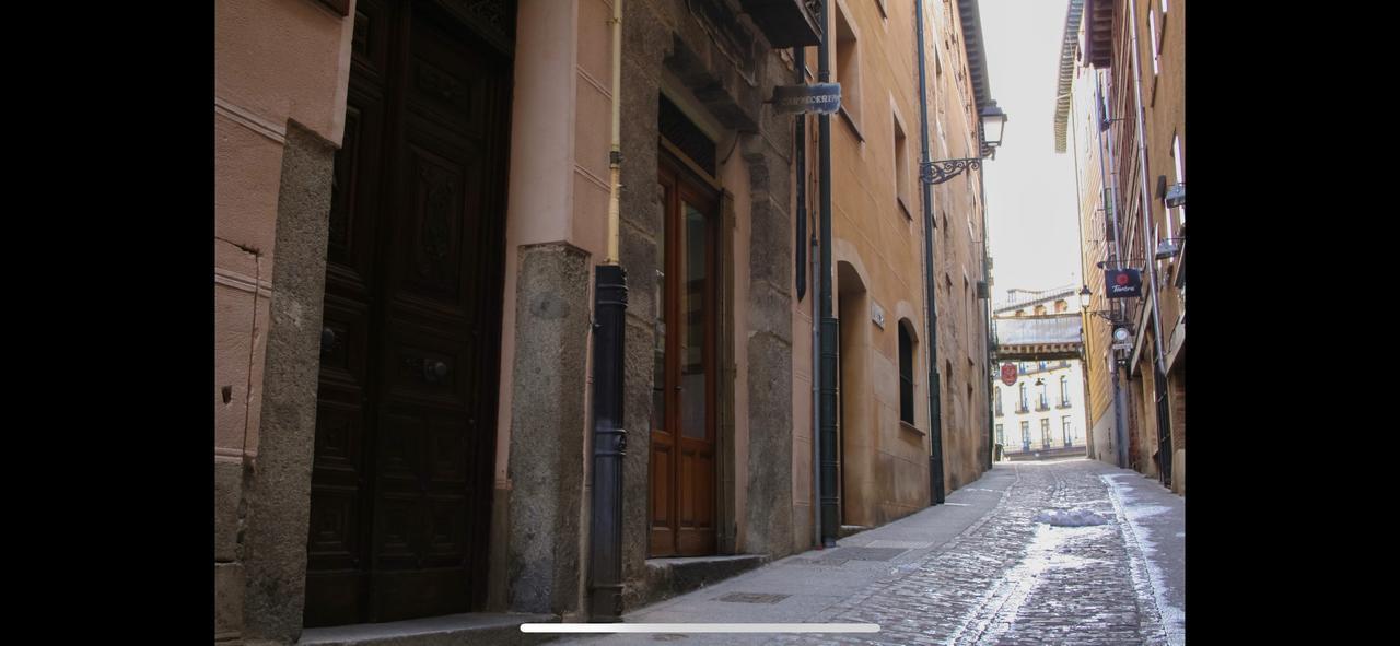 Hosteria Natura Plaza Segovia Exterior photo